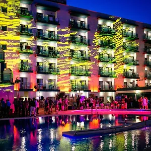 מלון Ritual Torremolinos- Adults Only, טורמולינוס